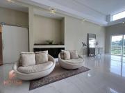 Casa com 4 dormitórios à venda, 885 m² por R$...