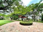 Casa com 4 dormitórios à venda, 944 m² por R$...