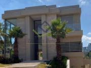 Casa com 4 dormitórios à venda, 994 m² por R$...