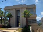 Casa com 4 dormitórios à venda, 994 m² por R$...