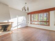 Casa com 4 dormitórios com área de 235m² à venda no...