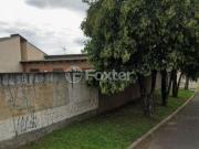 Casa com 4 dormitórios em Cachoeirinha