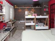 Casa com 4 dormitórios em Canoas