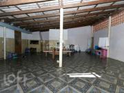 Casa com 4 dormitórios em Canoas