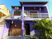 Casa com 4 dormitórios em Canoas