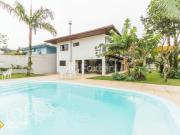 Casa com 4 dormitórios em Florianópolis