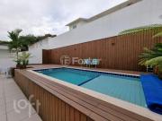 Casa com 4 dormitórios em Palhoça