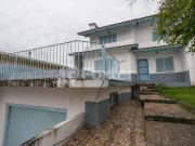 Casa com 4 dormitórios em Porto Alegre