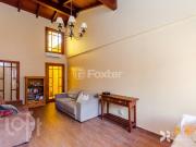 Casa com 4 dormitórios em Porto Alegre