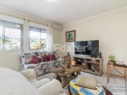 Casa com 4 dormitórios em Porto Alegre