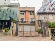 Casa com 4 dormitórios em Porto Alegre