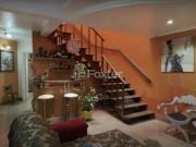 Casa com 4 dormitórios em Porto Alegre