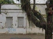 Casa com 4 dormitórios no bairro Centro de Uruguaiana