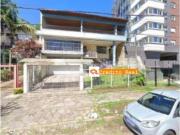 Casa com 4 dormitórios no bairro Santa Tereza