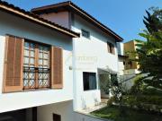 Casa com 4 dormitórios no Jardim Prudência!