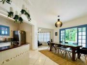 CASA COM 4 DORMITÓRIOS POR R$ 2.400.000,00 EM RIVIERA DE...