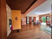 Casa com 4 Dormitórios, sendo 1 Suíte à venda, 369 m²...