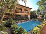 Casa com 4 dormitórios, sendo 1 suíte para venda Granja...