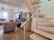 Casa com 4 dormitórios, sendo 1 suítes na região da...