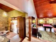 Casa com 4 Dormitórios, sendo 2 Suítes à venda, 256 m²...