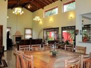 Casa com 4 Dormitórios, sendo 2 Suítes à venda, 2729 m²...