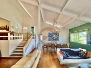 Casa com 4 Dormitórios, sendo 2 Suítes à venda, 282 m²...