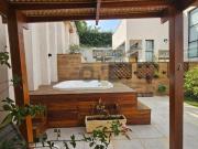 Casa com 4 dormitórios, sendo 4 suítes para venda Granja...