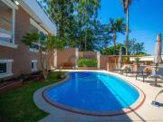 Casa com 4 dormitórios, sendo 4 suítes para venda Granja...