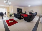 Casa com 4 dormitórios, sendo 4 suítes para venda na...