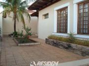 Casa com 4 dorms, Vila Coralina, Bauru R$ 1 mi, Cod:...