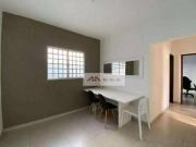 Casa com 4 quartos, 2 suítes à venda, 263 m² por R$...