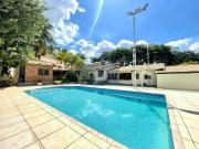 Casa com 4 quartos 2 suÃtes e 6 vagas de garagem no...