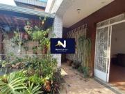 Casa com 4 quartos, 2 vagas à venda no bairro Sagrada...