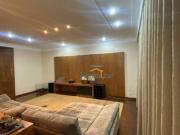Casa com 4 quartos, 3 suítes e 4 vagas à venda, 546 m²...