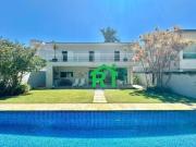 Casa com 4 quartos 4 suítes, 4 vagas e lazer à venda em...