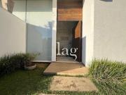 Casa com 4 quartos, 734 m² Condomínio Residencial...