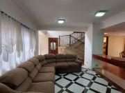 Casa com 4 quartos