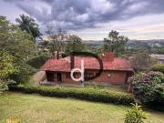 Casa com 4 quartos à venda, 214 m² por R$ 1.790.000...