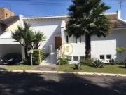 Casa com 4 quartos à venda, 221 m² por R$ 1.600.000 Nova...
