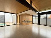 Casa com 4 quartos à venda, 251 m² por R$ Condomínio...