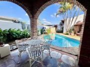 Casa com 4 quartos à venda, 305 m² por R$ 1.450.000 Nova...