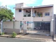 Casa com 4 quartos à venda, 329 m² por R$ 750.000 Vila...