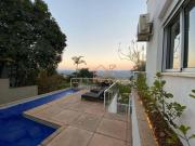 Casa com 4 quartos à venda, 330 m² por R$ 3.390.000...