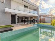 Casa com 4 quartos à venda, 332 m² por R$ 3.800.000...