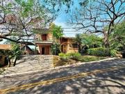 Casa com 4 quartos à venda, 350 m² por R$ 1.700.000 Nova...