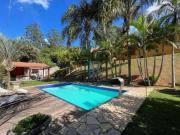 Casa com 4 quartos à venda, 350 m² por R$ 3.100.000...