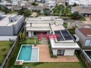 Casa com 4 quartos à venda, 375 m² por R$ 3.850.000...