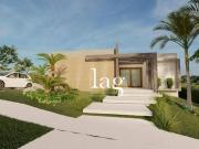 Casa com 4 quartos à venda, 400 m² por R$ 725.000...