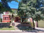 Casa com 4 quartos à venda, 436 m² por R$ 2.950.000 São...