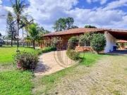 Casa com 4 quartos à venda, 557 m² por R$ 1.650.000...